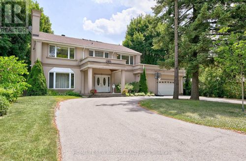 7 Sulgrave Cres, Toronto, ON, M2L1W5 | Card Image