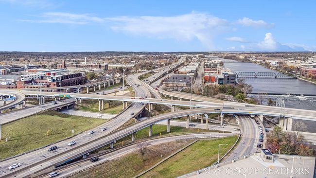 APT-1503 - 335 Bridge St Nw, Condo with 2 bedrooms, 2 bathrooms and null parking in Grand Rapids MI | Image 22