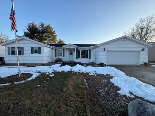 37 Stockman Dr, Paris, IL, 61944-9705 | Card Image