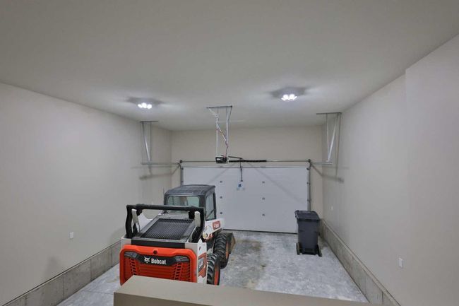 112 E 300 S, House other with 2 bedrooms, 2 bathrooms and 4 parking in Raymond AB | Image 22