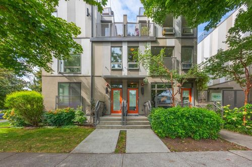3197 St George St, Vancouver, BC, V5T3R9 | Card Image