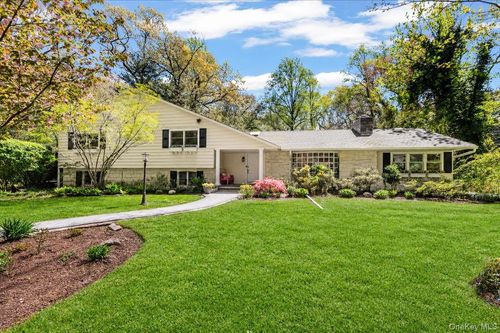 5 Fox Ln, Locust Valley, NY, 11560-1101 | Card Image