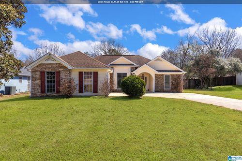 1721 Bradford Ln, BESSEMER, AL, 35022-8312 | Card Image