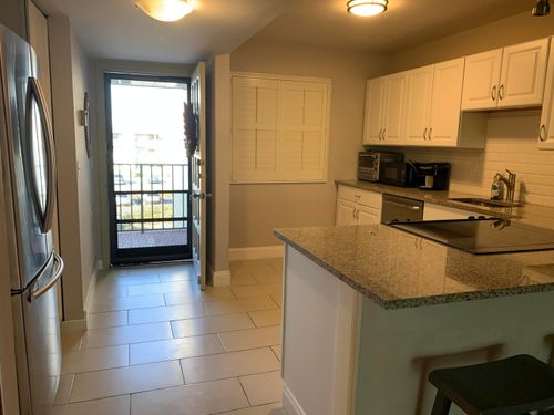 305-4120 Tivoli Ct, Lake Worth, FL, 33467-4099 | Card Image