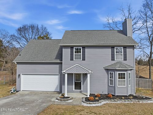 127 Pheasant Rd, Clinton, TN, 37716-6627 | Card Image