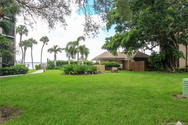 APT-304 - 4490 Sandpebble Trce, Condo with 2 bedrooms, 2 bathrooms and null parking in STUART FL | Image 35