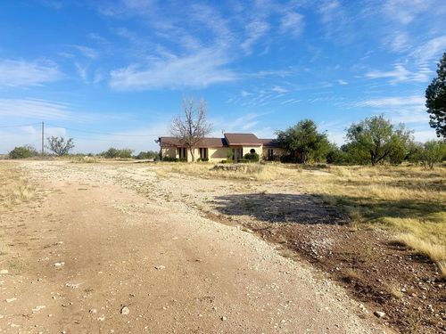 1111 Jeffery Rd, Big Spring, TX, 79720-7921 | Card Image