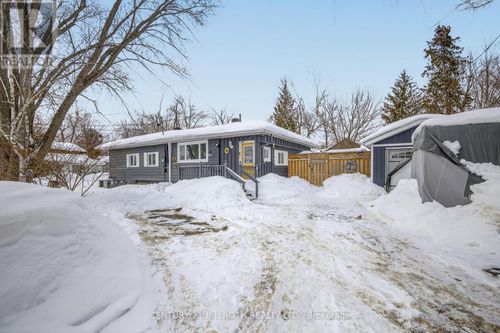 860 Adams Rd, Innisfil, ON, L9S4E1 | Card Image