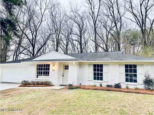 904 Oakhill Circle, Clinton, MS, 39056 | Card Image