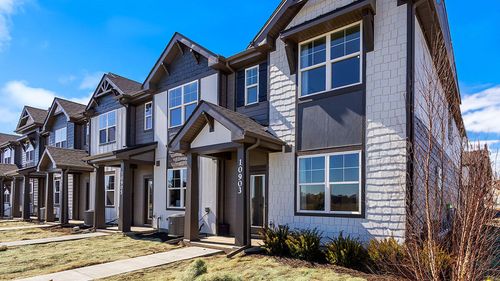 550 E 120th Pl, Crown Point, IN, 46307 | Card Image