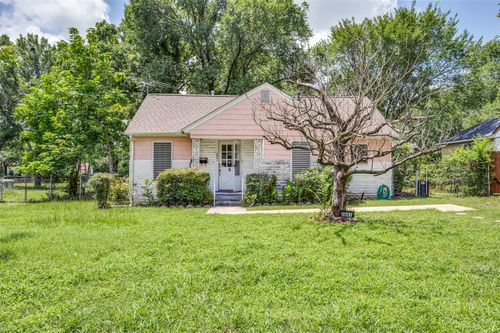 2041 Rosebud Dr, Irving, TX, 75060-4630 | Card Image