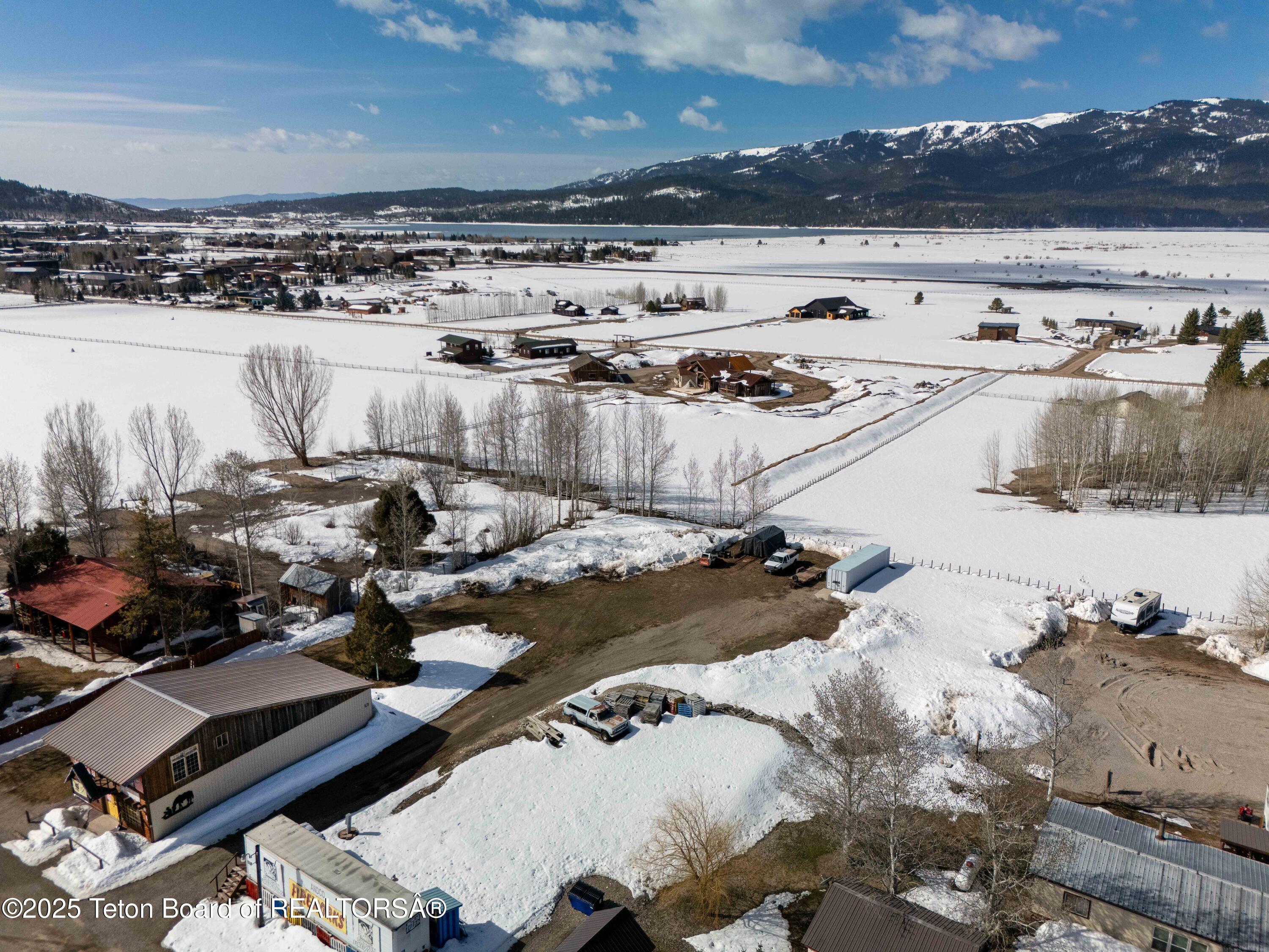 Land in Alpine 3