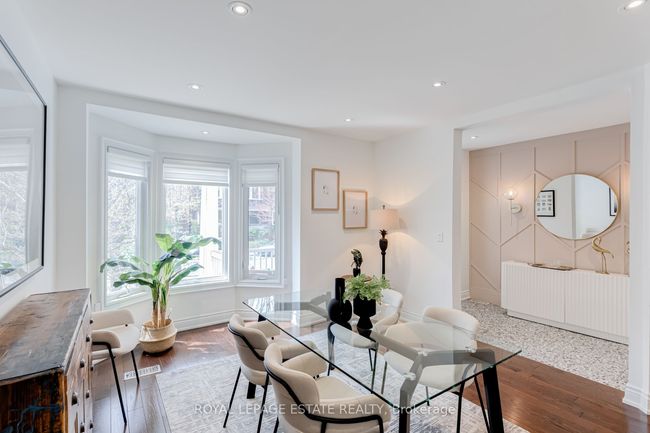 7 Delaware Ave, House attached with 5 bedrooms, 5 bathrooms and 1 parking in Toronto ON | Image 4