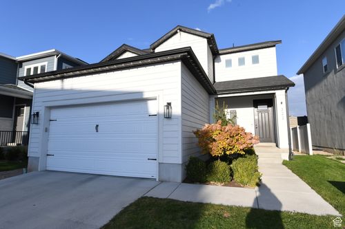 322 N 460 E, Vineyard, UT, 84059-6632 | Card Image