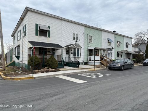 14 Linden St, Stroudsburg, PA, 18360-1314 | Card Image