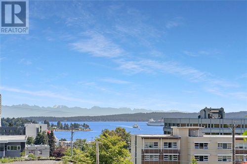 305-555 Franklyn St, Nanaimo, BC, V9R2X9 | Card Image