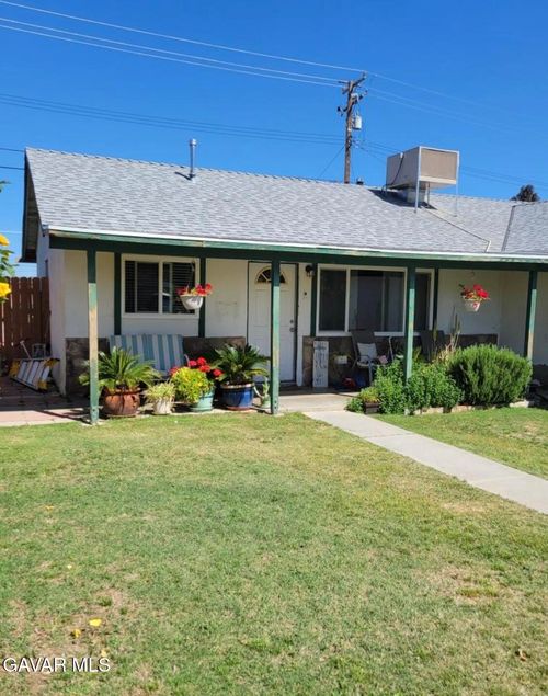 38927 Deer Run Road, Palmdale, CA, 93551 | Card Image