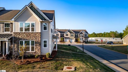 38 Gaskins Trl, Travelers Rest, SC, 29690-9827 | Card Image