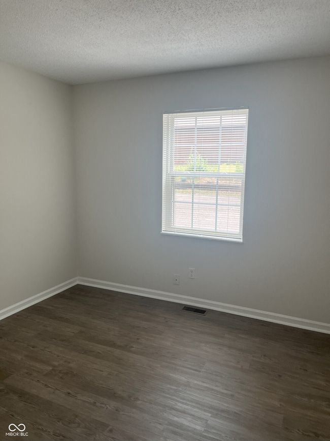 421 Lark Ct, House other with 2 bedrooms, 1 bathrooms and null parking in Carmel IN | Image 9