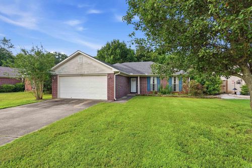4535 Graham Dr, Conway, AR, 72034-8205 | Card Image