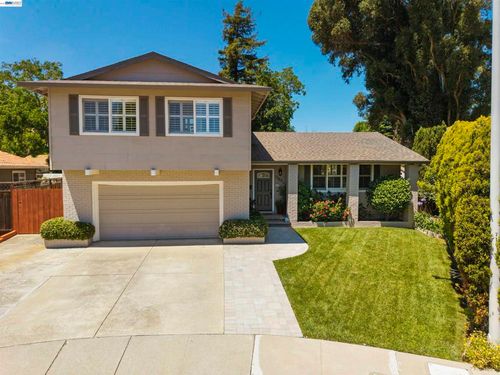 7365 Tulipwood Cir, Pleasanton, CA, 94588-4361 | Card Image