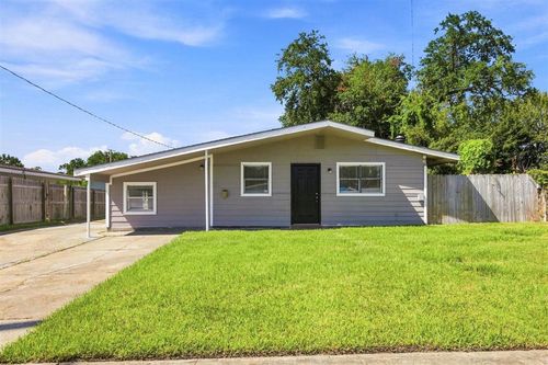 1413 Sage Sage Dr, Lake Charles, LA, 70607-4731 | Card Image