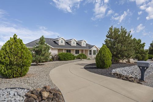 1094 Rawhide Dr, Fernley, NV, 89408-9191 | Card Image