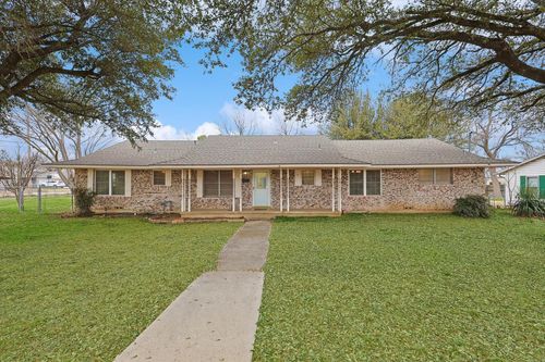 315 Hall St, Whitesboro, TX, 76273-1615 | Card Image