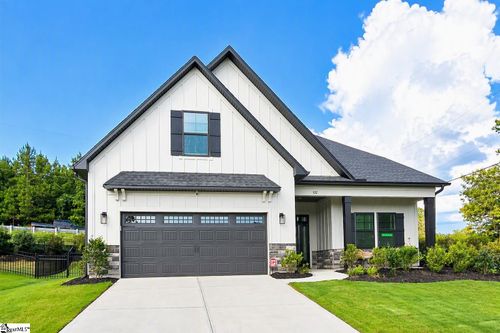 102 Shale Dr, Central, SC, 29630-9001 | Card Image