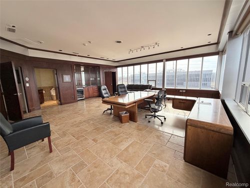 370-20800 Southfield Road, Southfield, MI, 48075 | Card Image