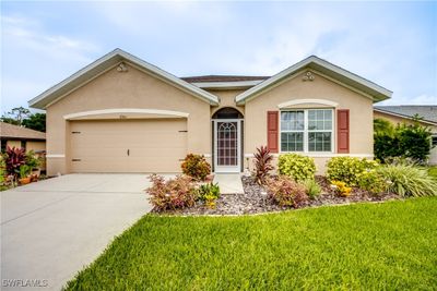 2301 Sw 38th Terrace, House other with 4 bedrooms, 2 bathrooms and null parking in Cape Coral FL | Image 1