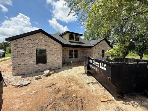 11161 S Old Cincinnati Rd, Lincoln, AR, 72744-8704 | Card Image