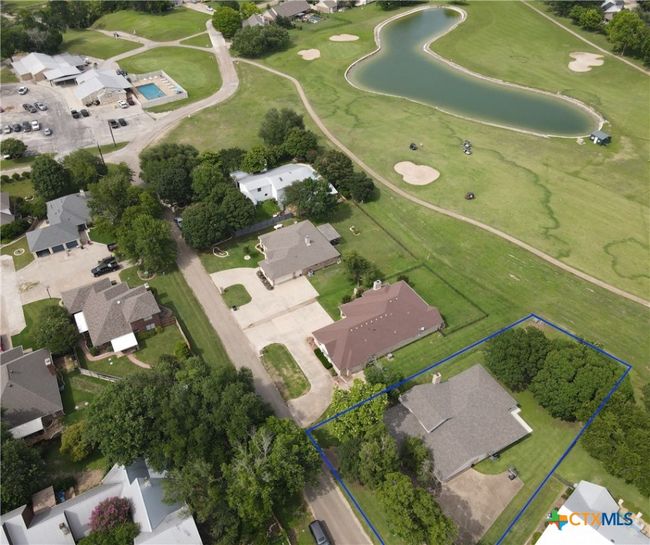 1806 Club Cir, House other with 3 bedrooms, 3 bathrooms and null parking in Salado TX | Image 13