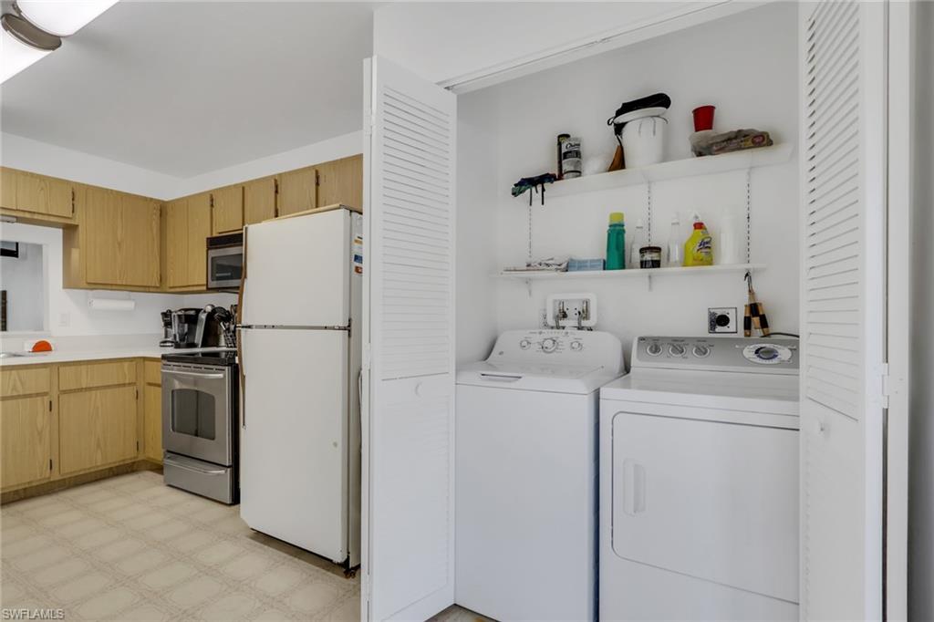 Residential in NORTH FORT MYERS 5