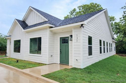131 S Mclean Dr, Durant, OK, 74701-5329 | Card Image