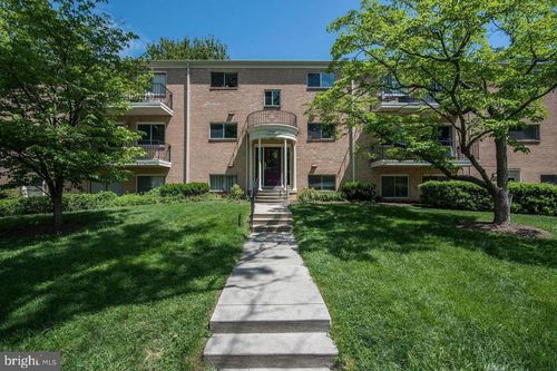 4-10667 Montrose Ave, BETHESDA, MD, 20814-4228 | Card Image