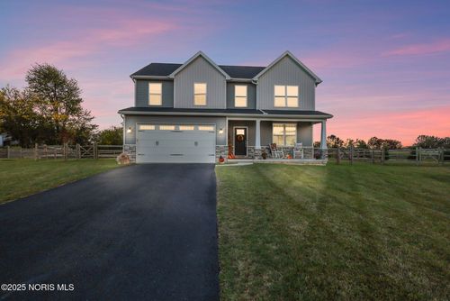 11037 Bay Trace Dr, Perrysburg, OH, 43551-6300 | Card Image
