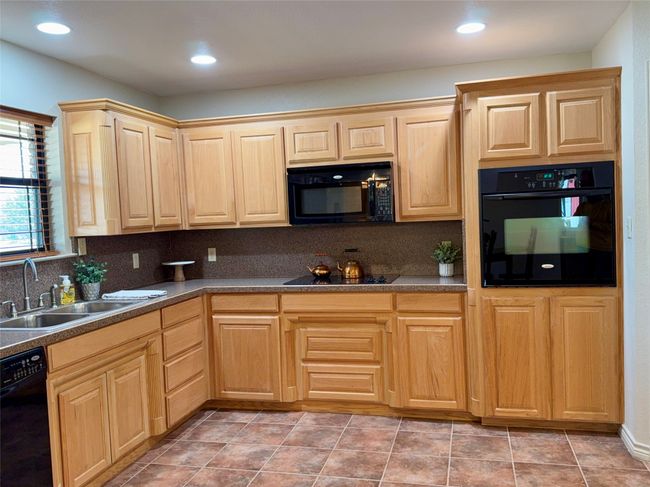 350 Private Road 1407, House other with 1 bedrooms, 2 bathrooms and null parking in Morgan TX | Image 6