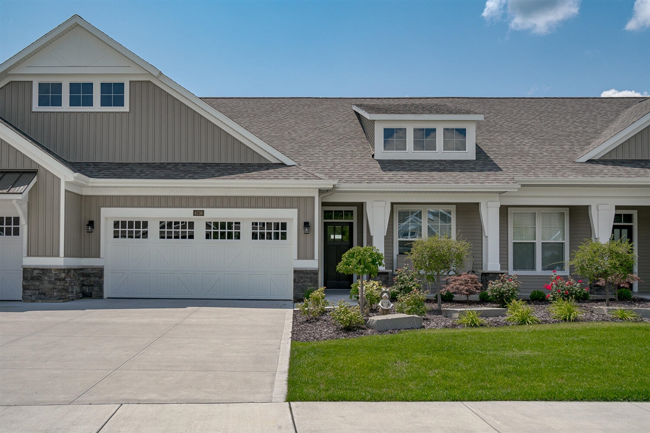 Boynton Hollow Dr, Grandville, MI 49418