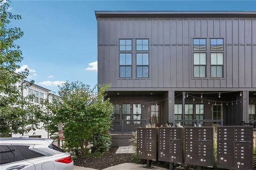 903 Brees Ct, Atlanta, GA, 30318-3327 | Card Image