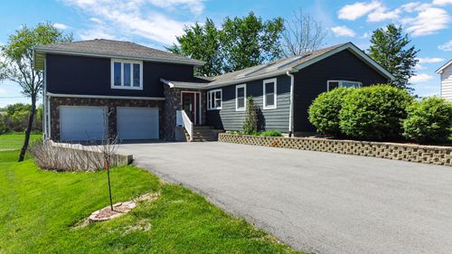 10730 Forestdale St, Saint John, IN, 46373-8816 | Card Image