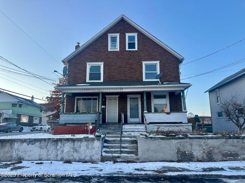 83 Elizabeth St, Pittston, PA, 18640-1159 | Card Image