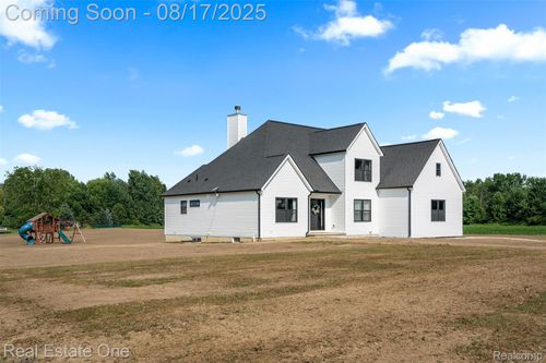 78758 Angling Rd, Richmond, MI, 48062-2654 | Card Image