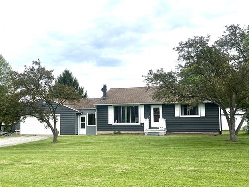 220 Baird Rd, Edinburg, PA, 16116-3008 | Card Image
