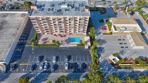 203-2200 E Hallandale Beach Blvd, Hallandale Beach, FL, 33009-3776 | Card Image