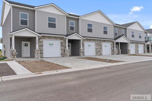 663 Conveyor Ave, Sugar City, ID, 83448-5103 | Card Image