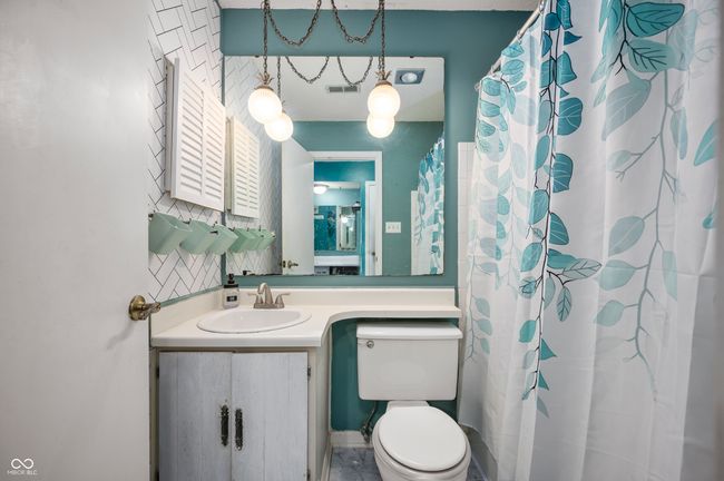 7622 Vintage Ct, Condo with 3 bedrooms, 3 bathrooms and null parking in Lawrence IN | Image 16