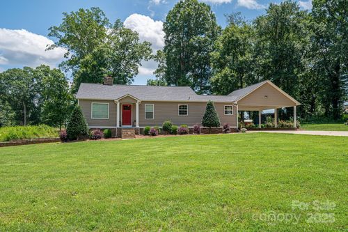 4441 Jim Wise Rd, Lincolnton, NC, 28092-9701 | Card Image