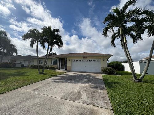 1104 Se 3rd St, Cape Coral, FL, 33990-1221 | Card Image