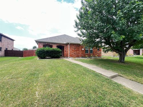 306 Quail Run Rd, Red Oak, TX, 75154-4645 | Card Image